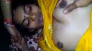 Horny Desi bhabhi hot chudai XXX